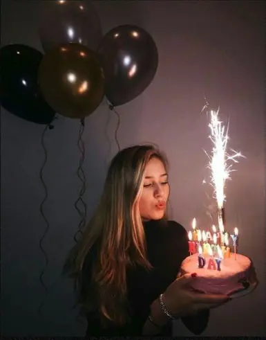 Birthday photo ideas at home picture (25)